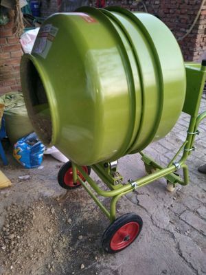 11200L小型攪拌機作業現場照片--河北東圣吊索具制造有限公司--小型攪拌機|石材夾具|液壓堆高車|手動叉車